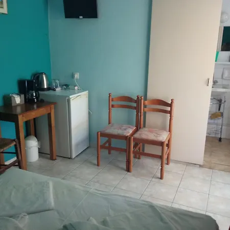 Victoriarooms מלון *